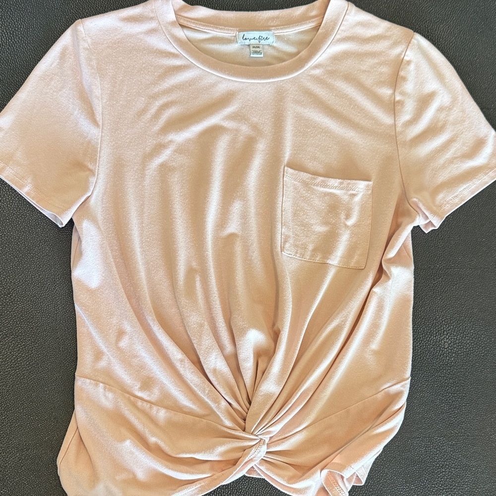 love, Fire Women's Light Pink Short Sleeve Knot Front Tee